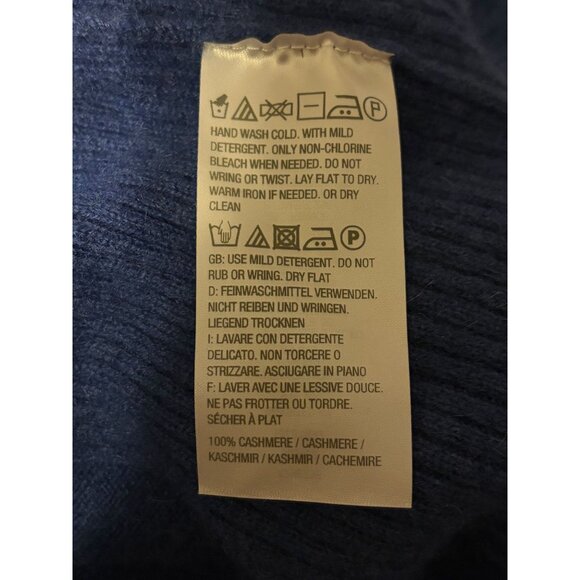 Isaac Mizrahi Live Womens Blue V-Neck Cashmere Sweater Size M - Picture 6 of 7